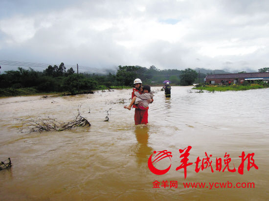 广东多地降雨量超50年一遇 强降雨持续至11日