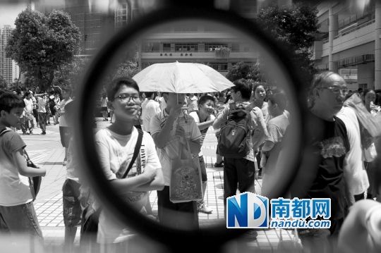 广州教育局:小升初免试 公办外国语学校打头炮