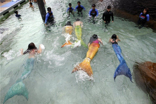 菲律宾开设美人鱼游泳课程_新浪中山