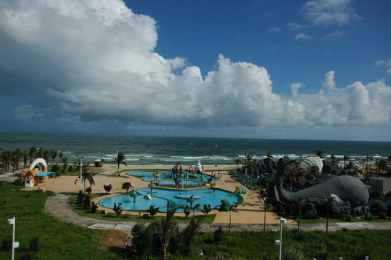 阳江大角湾风景名胜区:天然海水浴场 水净沙洁