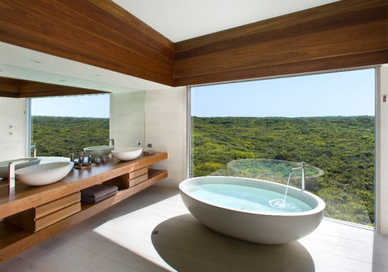 享受奢侈生活 全球十大最华丽的酒店浴室_新浪