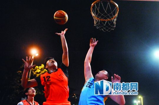中山市副市长杨文龙开球 慈善篮球赛揭幕_新浪