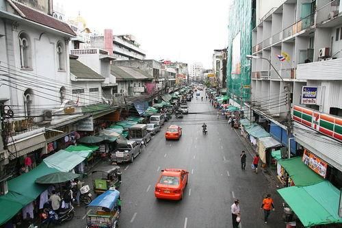 盘点泰国曼谷购物必去的五大购物街_新浪清远