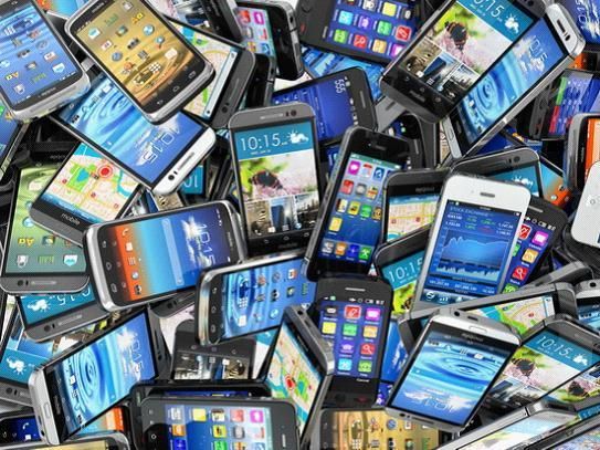业内人士:5分钟翻新iPhone 每台最高赚千元|iP